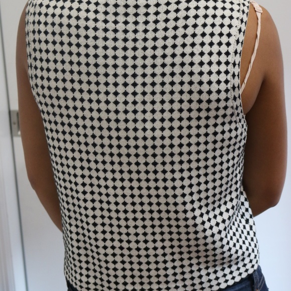 Theory Sweater Vest Blouse - Picture 2 of 3